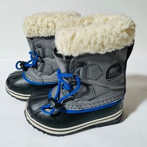 Sorel Toddler Yoot PAC Nylon Black and Gray Boots with Blue Accents